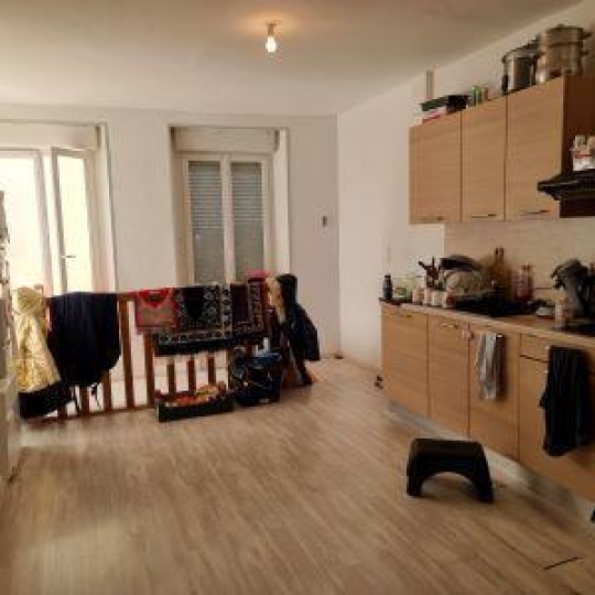  ROMILLY IMMO : Building | ROMILLY-SUR-SEINE (10100) | 90 m2 | 148 000 € 