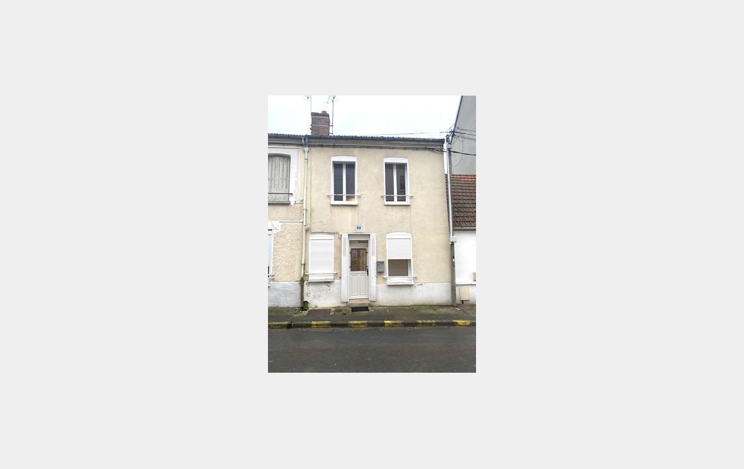 ROMILLY IMMO : House | ROMILLY-SUR-SEINE (10100) | 67 m2 | 540 € 