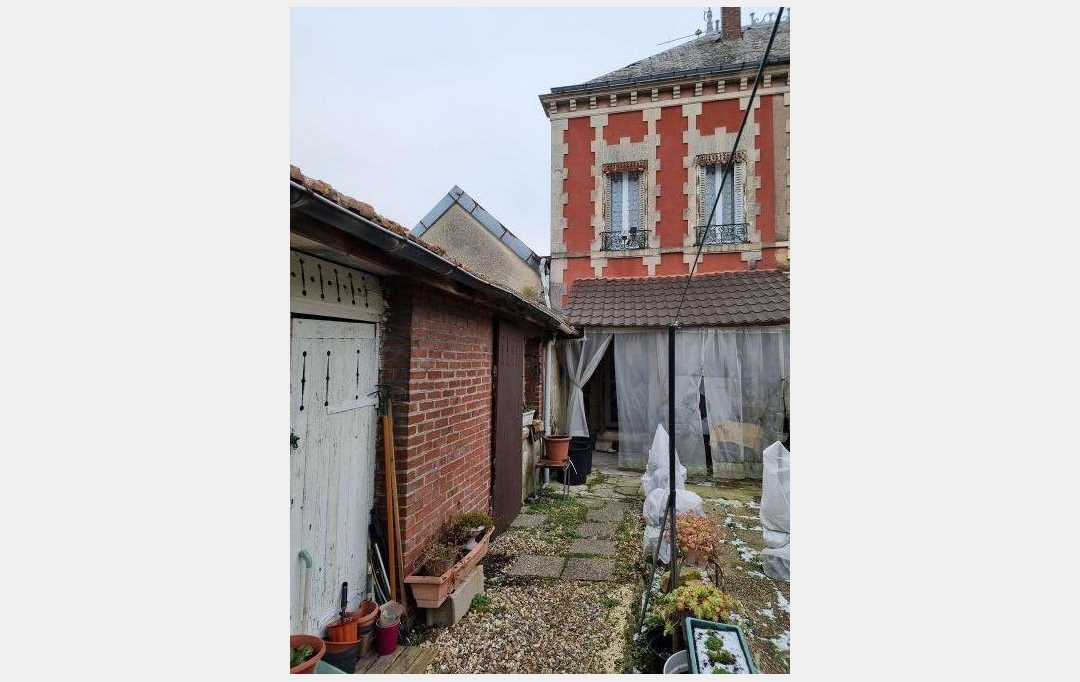 ROMILLY IMMO : House | ROMILLY-SUR-SEINE (10100) | 83 m2 | 84 000 € 