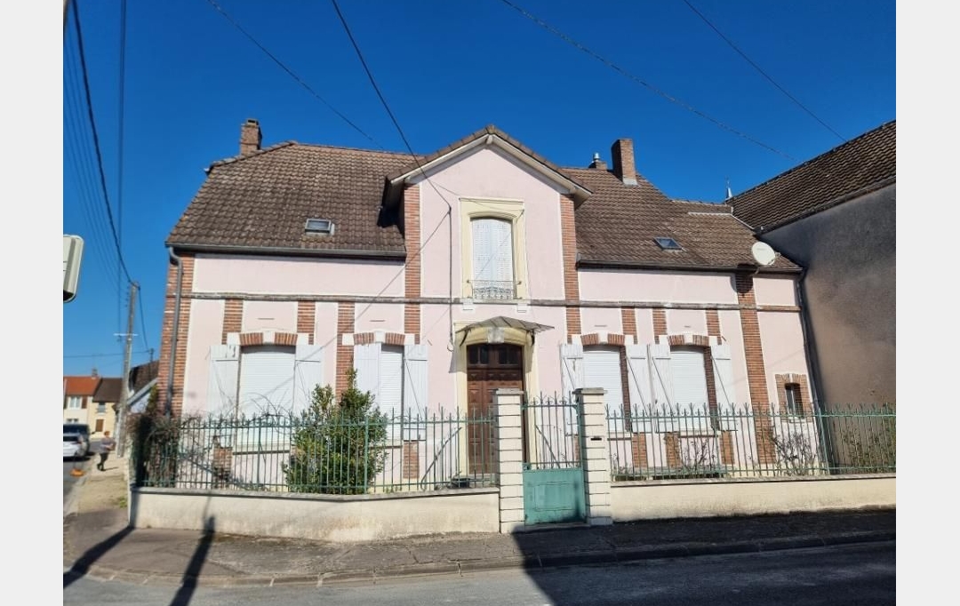 ROMILLY IMMO : Maison / Villa | CONFLANS-SUR-SEINE (51260) | 190 m2 | 147 000 € 