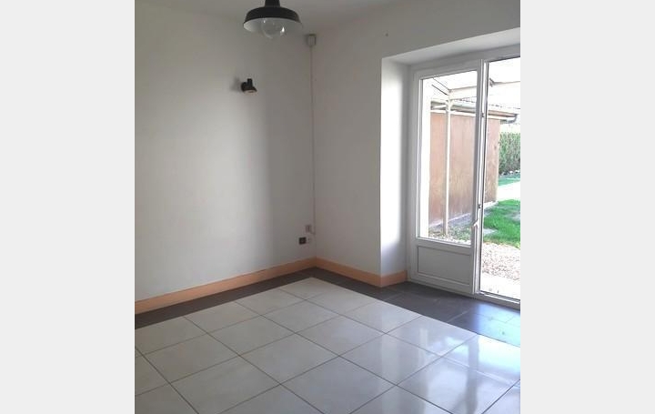 ROMILLY IMMO : House | GELANNES (10100) | 108 m2 | 630 € 