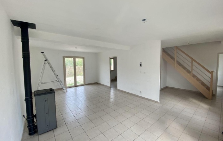 Maison PONT-SUR-SEINE 124 m2 163 000 € Maison PONT-SUR-SEINE 124 m2 163 000 €
