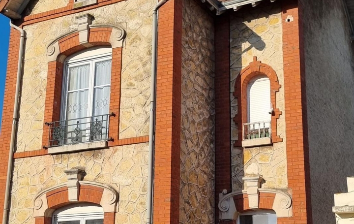 Maison ROMILLY-SUR-SEINE 85 m2 137 500 € Maison ROMILLY-SUR-SEINE 85 m2 137 500 €